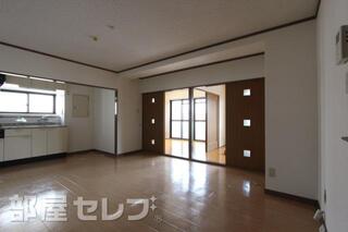 広いリビングです。