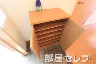 下駄箱あると玄関すっきり。