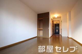 広々したお部屋で生活しやすいですね。