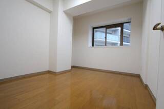 北側のお部屋にも窓あります！！！他号室の写真です。