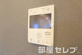 安心TVモニターホンです。