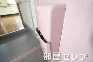 玄関ポスト。