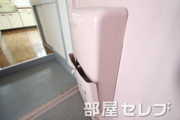 玄関ポスト。