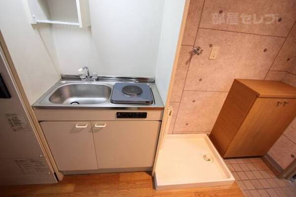 電気コンロ付のキッチン