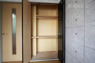 深めのクローゼット
