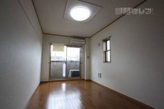 2階の部屋写真使用