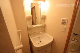 2階の部屋写真使用
