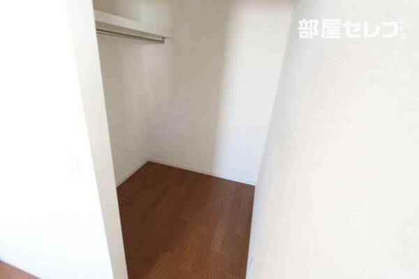 B棟の写真です。