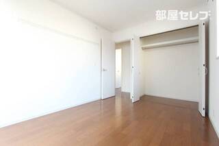 B棟の写真です。