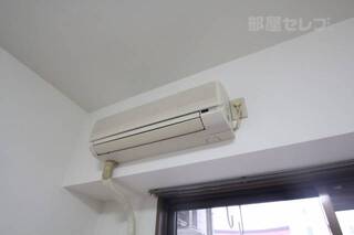 ※302号室内装写真参照