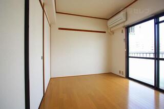 エアコンもついていて、快適な住環境ですよ。