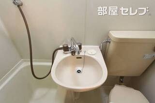 反転タイプ303号室の写真です。