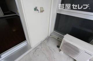 反転タイプ303号室の写真です。