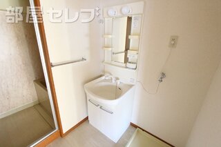 ゆったりとした収納です。