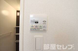 ※201号室の写真を流用しています。