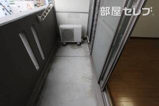 ７０２号室