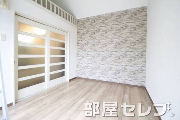 東向き居室。