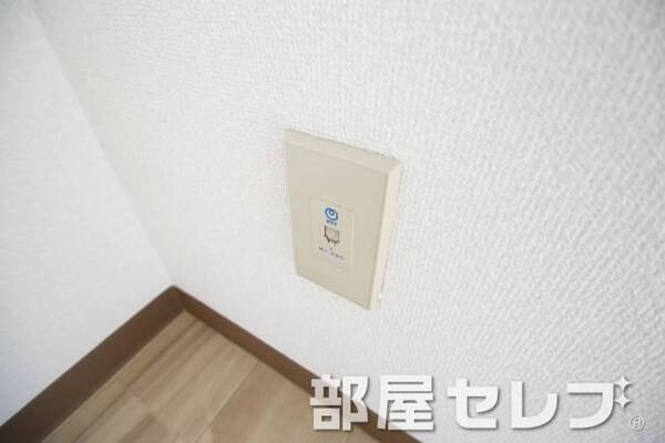 電話回線。