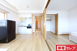 リビングダイニング。