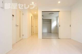 広々としたお部屋です。