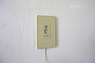電話の配線口です。