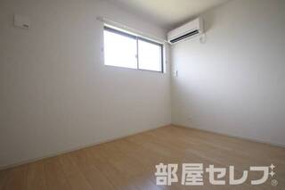 202号室の写真になります。