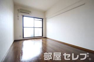 8帖の広々としたお部屋です。