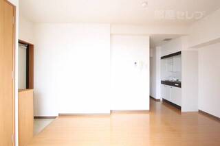 9.1帖お部屋でレイアウトが自由な間取りです
