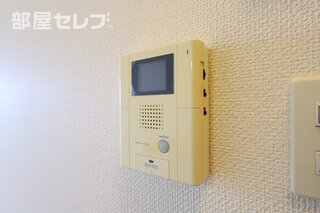 ＴＶインターホンでお客様もすぐ確認。
