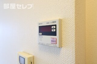 浴室乾燥機便利ですよ。