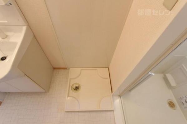 室内洗濯機置き場です。