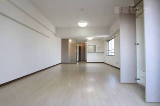 ＊905号室参照