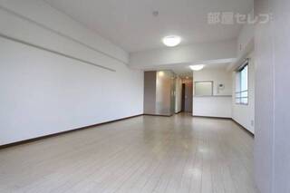 ＊905号室参照