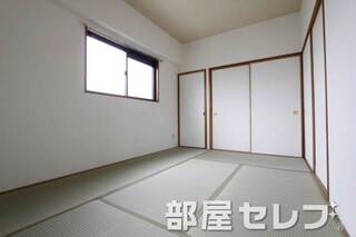 和みますね。他号室の写真です。