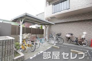 駐輪場。他号室の写真です。