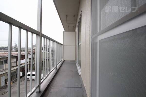 ベランダでいっぷく…