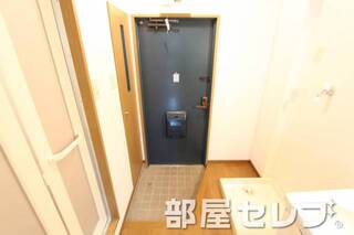 玄関口。