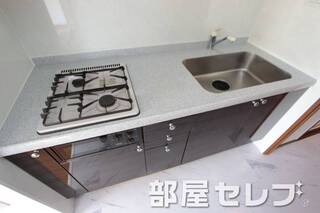 キッチン広くて料理も楽しい。イメージ写真