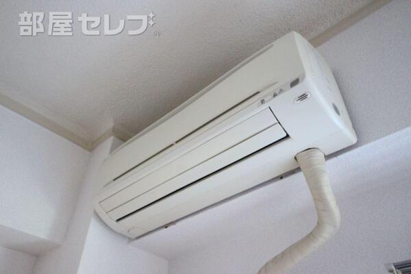 エアコン付いてます。