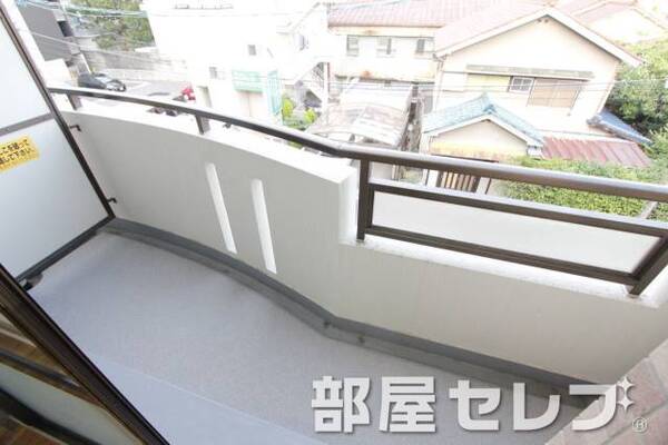 バルコニー。