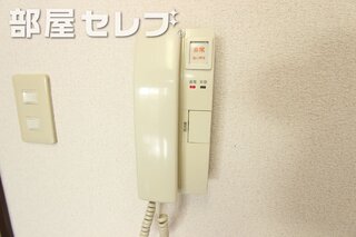 給湯リモコン　追焚き付きです。