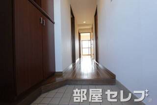 玄関口。