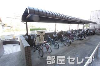 自転車置場。