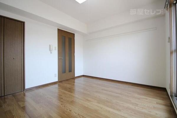 7帖のちょっと広めのお部屋です。