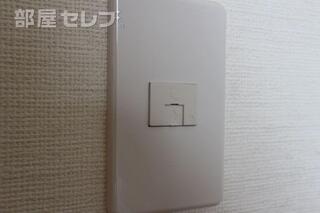 写真は302号室のものになります。