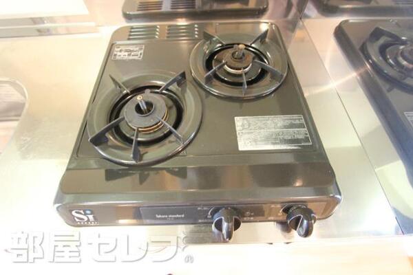 キッチンの収納スペースです。