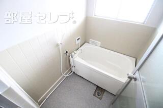 ゆっくりお風呂に入りたいですね。