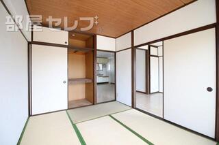 畳もいいですよ。