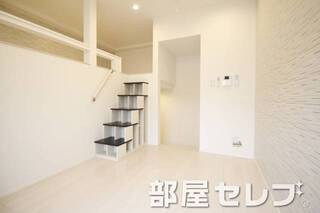 白を基調にした空間。