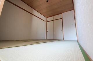 ゆっくりと落ち着けるお部屋です。